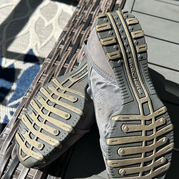 Comfortable shoes for warm days - Picture 3 of 4